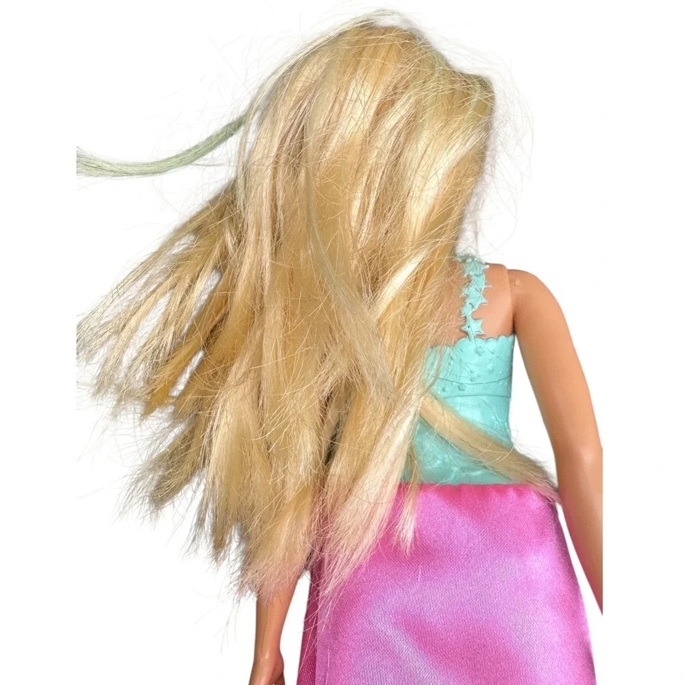 Mattel Barbie Dreamtopia curvey Doll Blonde Pink Teal Star Bodice 2017 1186 MJ